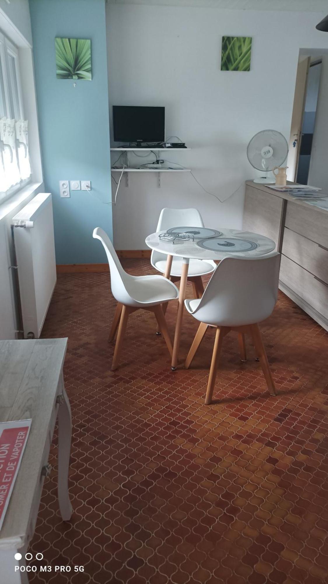 Bord De Riviere Apartment Accons Екстериор снимка